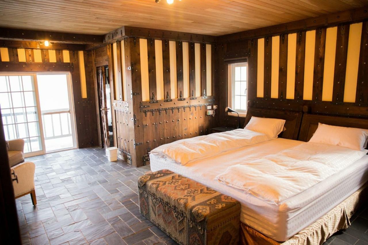 Black Forest Manor Renai Exteriér fotografie