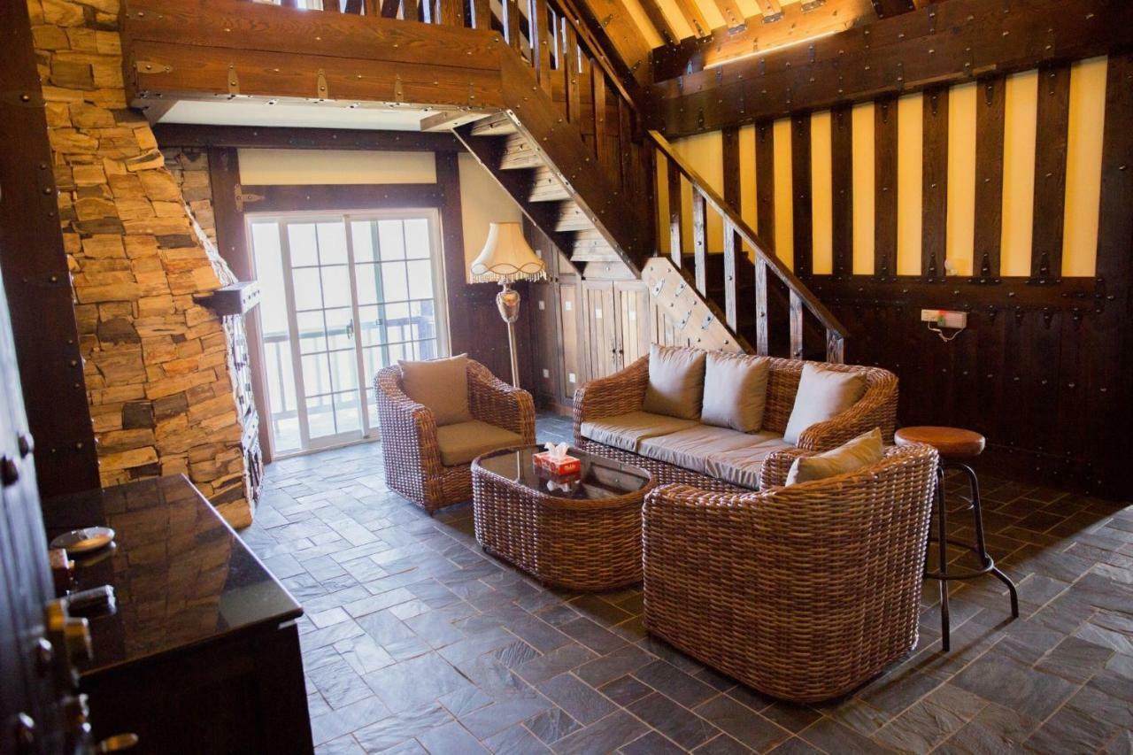 Black Forest Manor Renai Exteriér fotografie